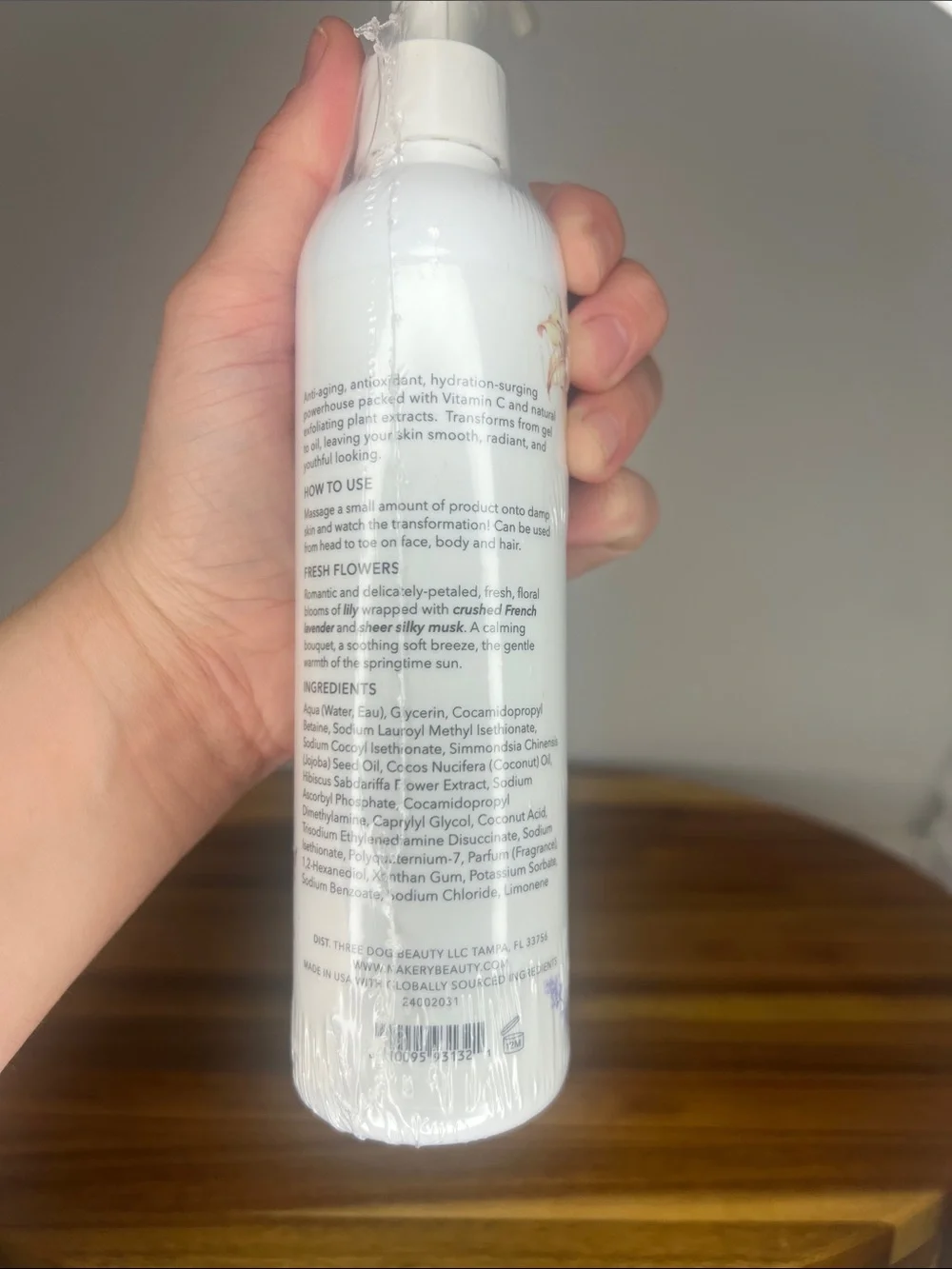 Nakery Beauty Hydra-C Oil-to-Foam Cleanser